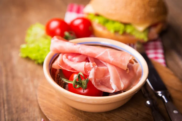 Prosciutto con verdure — Foto Stock