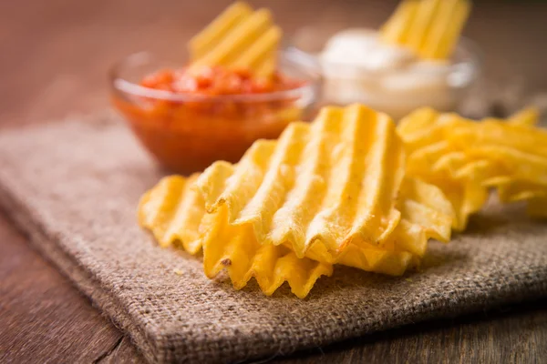 Chips con salsa — Foto de Stock