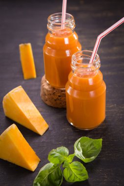 güler yüzlü kabak dan