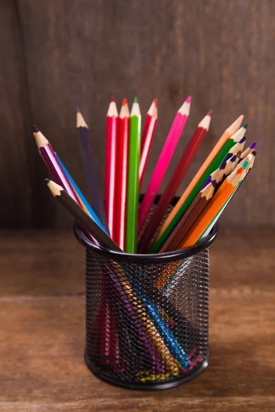 Lápis coloridos em estúdio — Fotografia de Stock