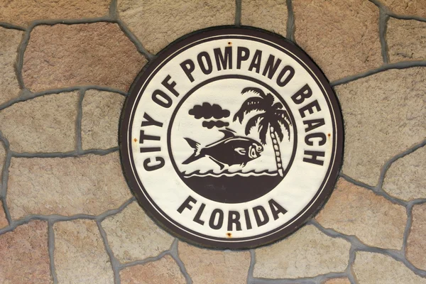 Ciudad redonda de Pompano Beach Sign — Foto de Stock