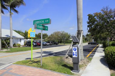 Genel park yerinde ticari ve Tradewinds