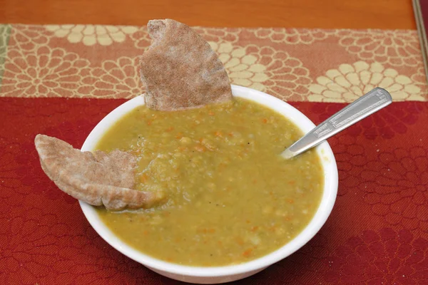 Bowl of Homemade Split Pea Soup — Stock Photo, Image
