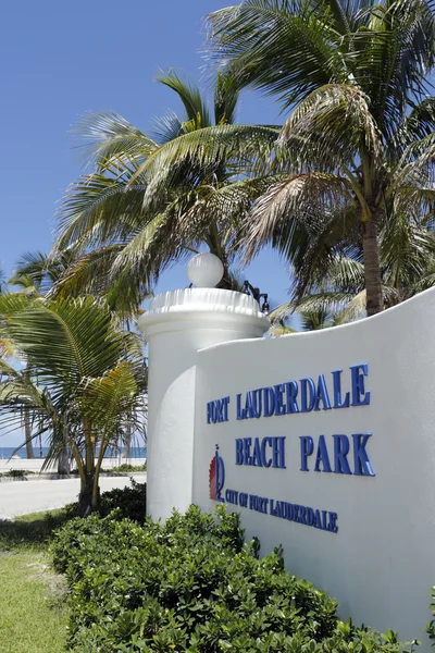 Parku przy plaży w Fort Lauderdale — Zdjęcie stockowe