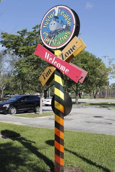 Junior League Play Station Sign — Stock Photo, Image