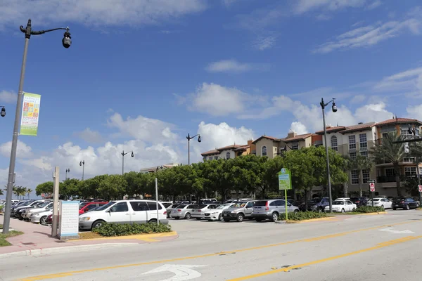 Public Parking Lot in Downtown — Stock Photo, Image