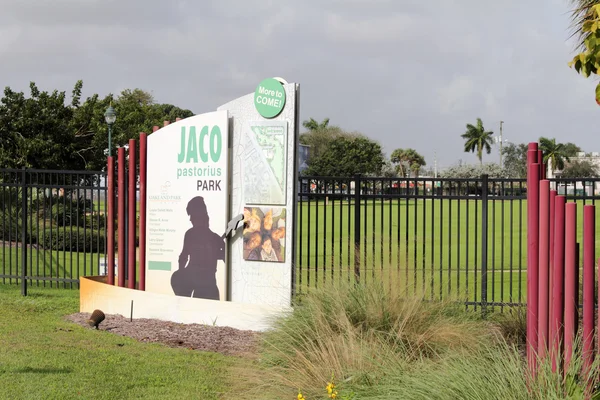 Parque Jaco Pastorius en Oakland Park — Foto de Stock