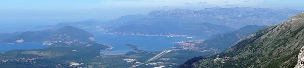 Tivat Aeroport in Montenegro — Stockfoto