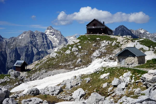 Cabana de montanha no Triglav — Fotografia de Stock