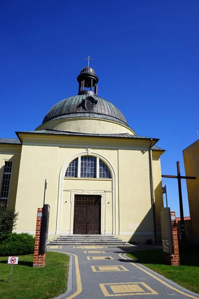 Vecchia chiesa cattolica — Foto Stock