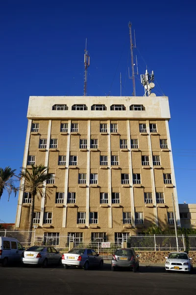 Building with antennas — Stock Photo, Image