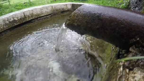 Source d'eau potable propre — Video