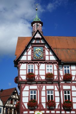 Marktplatz saati ile Rathause