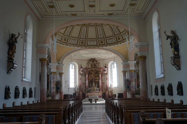 I Dreifaltigkeitsberg kyrka — Stockfoto