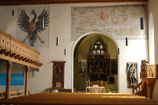 Uvnitř starý kostel v Bophingen — Stock fotografie