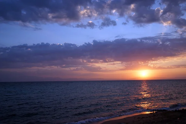 Zonsopgang en zee in Dahab, Egypte — Stockfoto