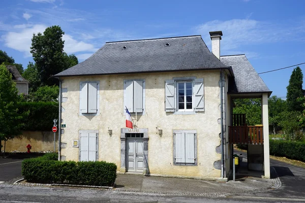 Mairie building in the center of village — Stock Photo, Image