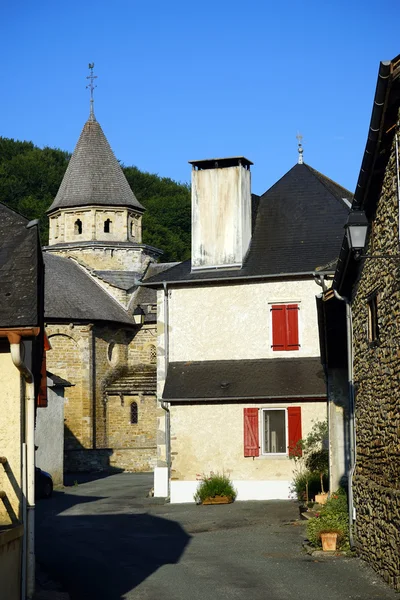 Street and church — Stock Photo, Image