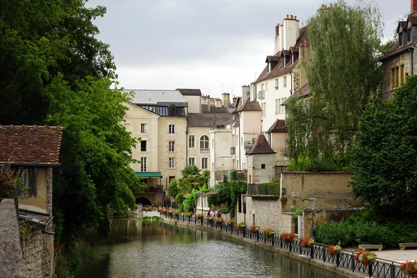 Canal in de oude stad — Stockfoto