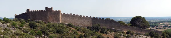 Castello sulla collina — Foto Stock