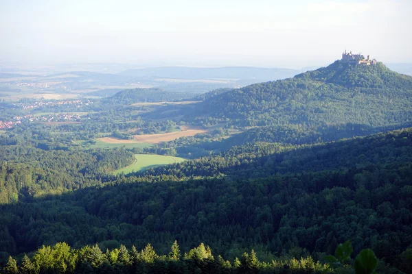 Castelo na colina — Fotografia de Stock