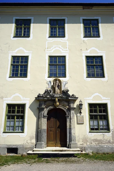 Facade of Mariannhiller Missionare — Stock Photo, Image