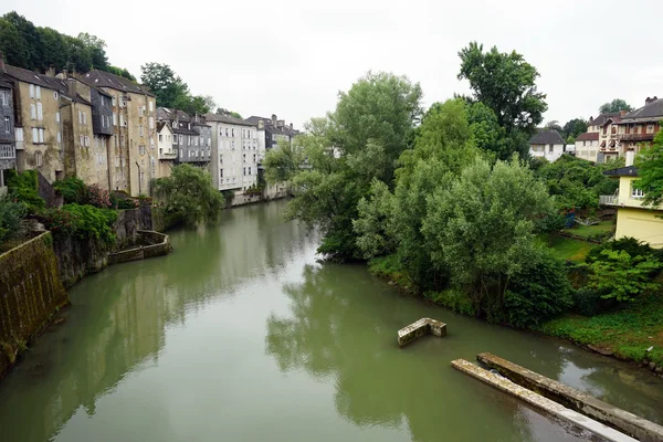 Riverside-Oloron-Sainte-Marie — Stock Fotó