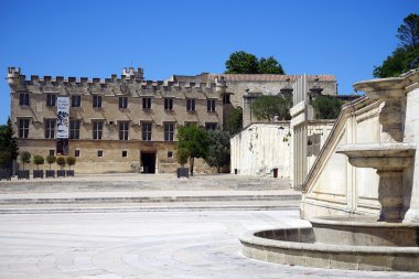 Papa'nın Sarayı yakınındaki Müzesi Musée Du Petit Palais