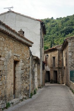 Saint-Guilhem sokakta