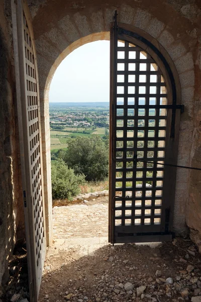 Door of castle — Stock Photo, Image