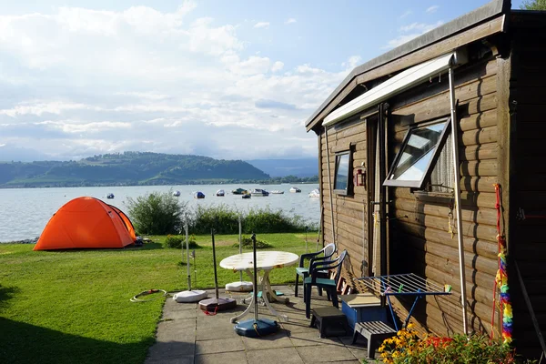 Tent and bungalow — Stock Photo, Image