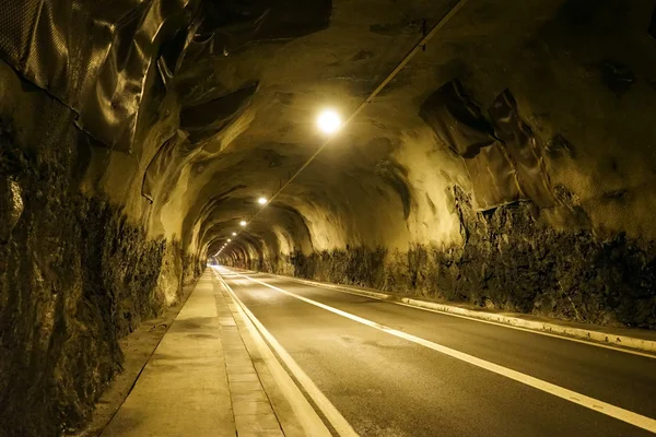 Túnel longo na Suíça — Fotografia de Stock