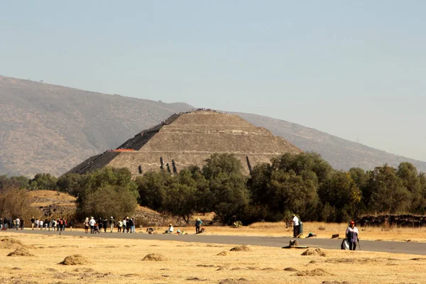 Mexikói Teotihuacan Piramisok Mexikói Medence Régészeti Lelőhelyének Részét Képezik Mindössze — Stock Fotó