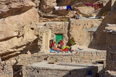 Jebel Akhdar Cliff Hamlet