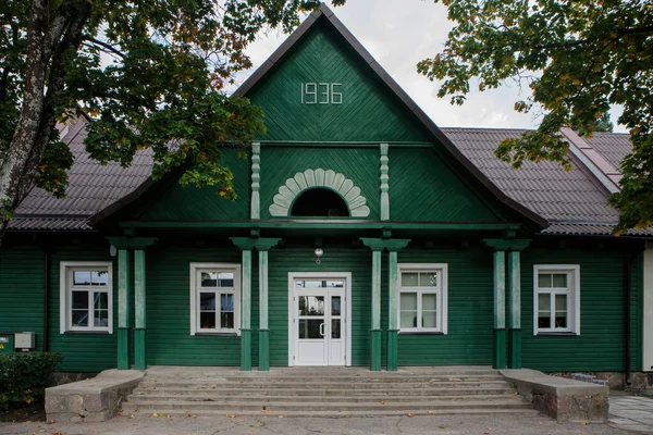 リトアニア ネメンシン 2017年9月23日 ネメンシン コンスタンティ パルチェフスキー ギムナジウム ヴィリニュス地方 リトアニア ネメンシンの高校の建物 — ストック写真