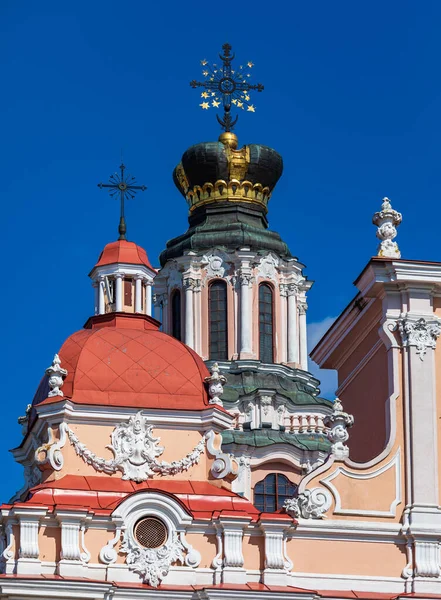 Coroa Telhado Igreja Jesuíta Casimir Vilnius Cidade Velha Lituânia — Fotografia de Stock