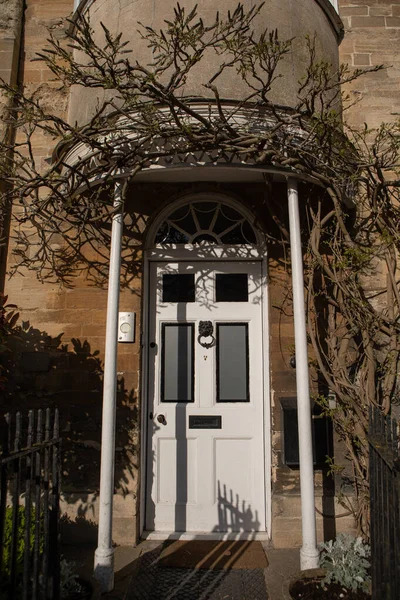 Porta Madeira Branca Vintage Uma Casa Cidade Velha — Fotografia de Stock