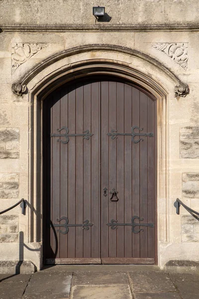 Porta Madeira Marrom Vintage Uma Igreja Antiga Woodstoc Reino Unido — Fotografia de Stock