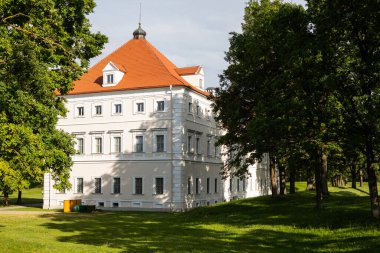 Birzai, Litvanya - 23 Temmuz 2017: Tarihi Rönesans Birzai Kalesi, Litvanya.