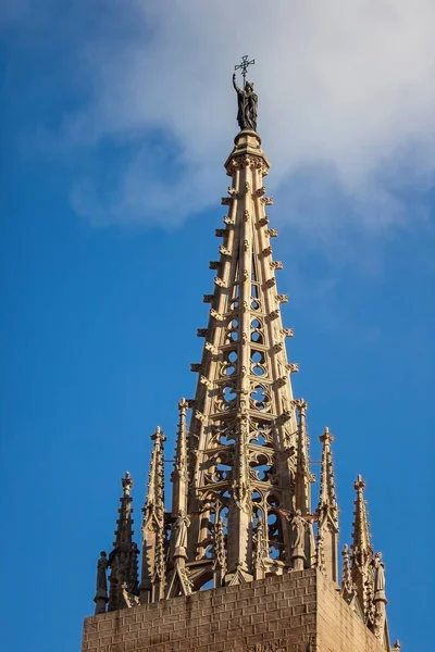 Spiran Katedralen Heliga Korset Och Saint Eulalia Barri Gotiska Kvarteren — Stockfoto