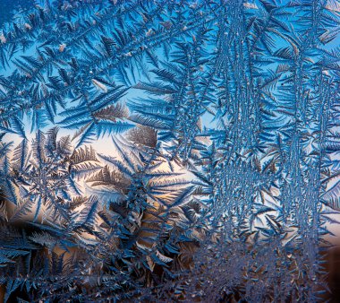 Hoarfrost penceresinde