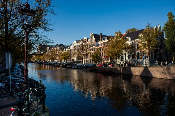 Amsterdam architektur — Stockfoto