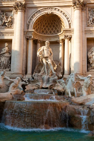 Trevi Fountain in Rome, Italy — Stock Photo, Image
