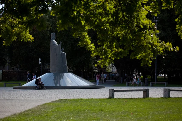 Anıt Kral Mindaugas taç — Stok fotoğraf