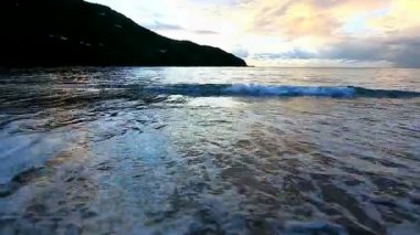 Virgin Adaları günbatımı Tortola plaj