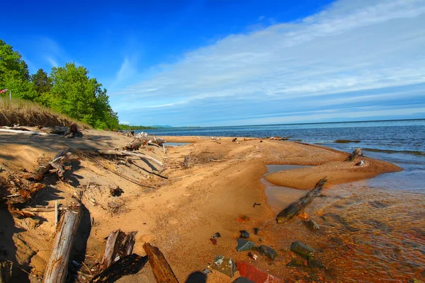 Cranberry River and Lake Superior — Stock Photo, Image