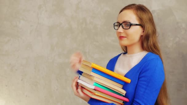 Libros de estudiantes — Vídeo de stock