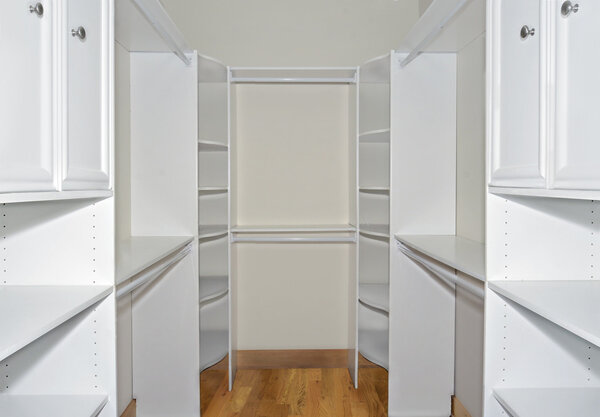 Walk in Closet Organizers