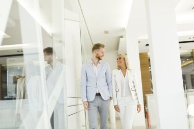 Genç modern iş adamları