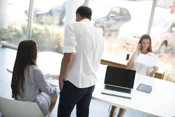 People working in the office — Stock Photo, Image